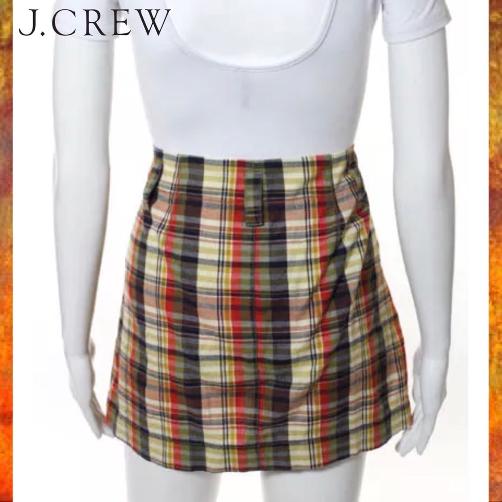 J Crew Chic Plaid Button Down Pockets Mini Skirt - image 3